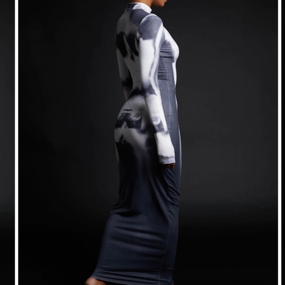 MURCI maxi dress in Android - Picture 2 of 3